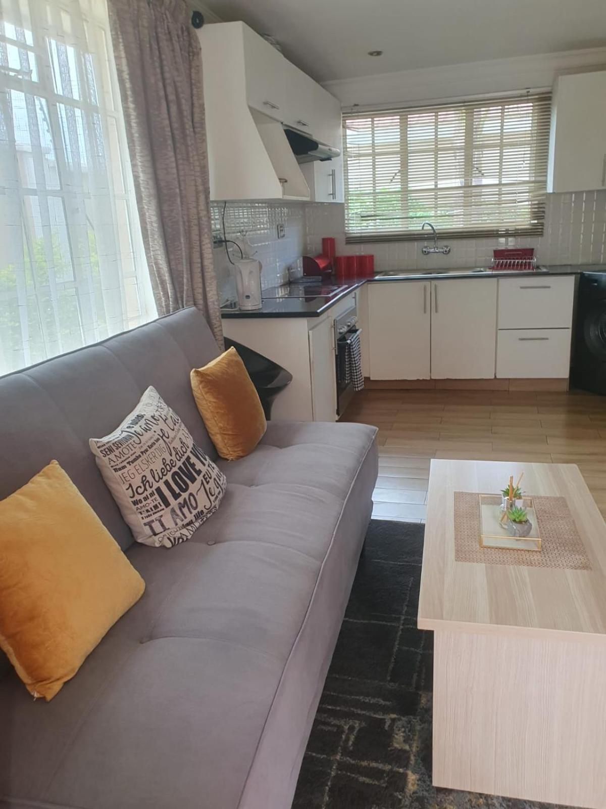 Crystal Apartments ลิลองเว ภายนอก รูปภาพ