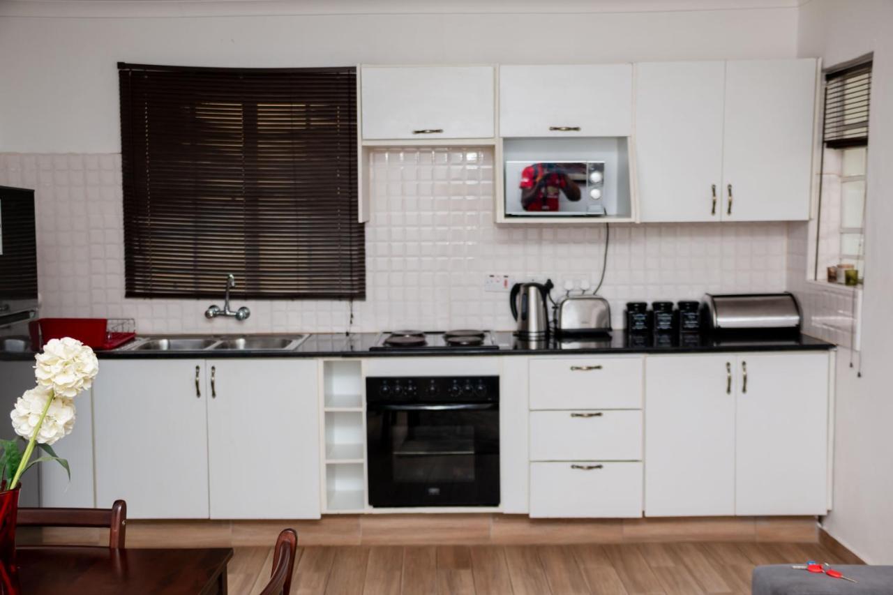 Crystal Apartments ลิลองเว ภายนอก รูปภาพ